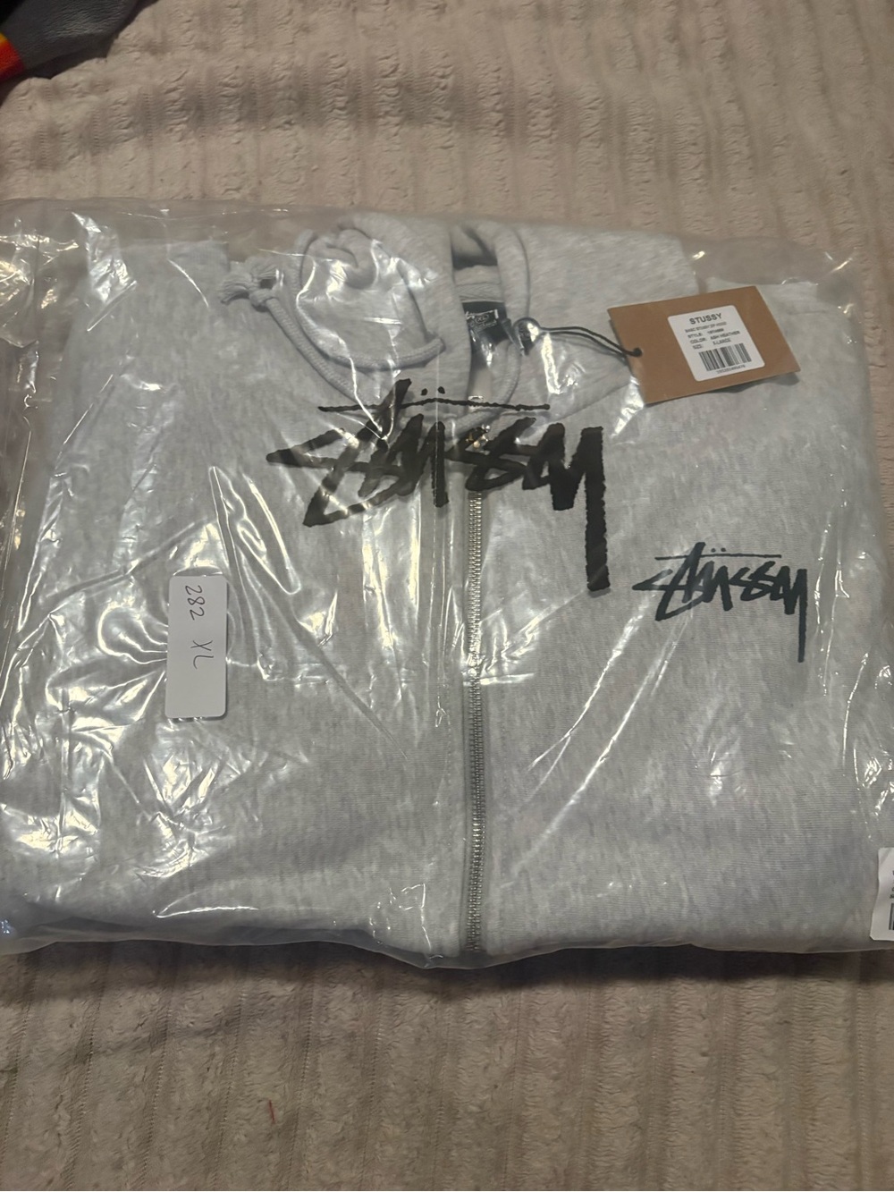 Men’s Light Gray Zip Hoodie Sweatshirt BNWT XL CT-3/252